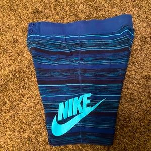 Nike men’s sweat shorts sz. Medium